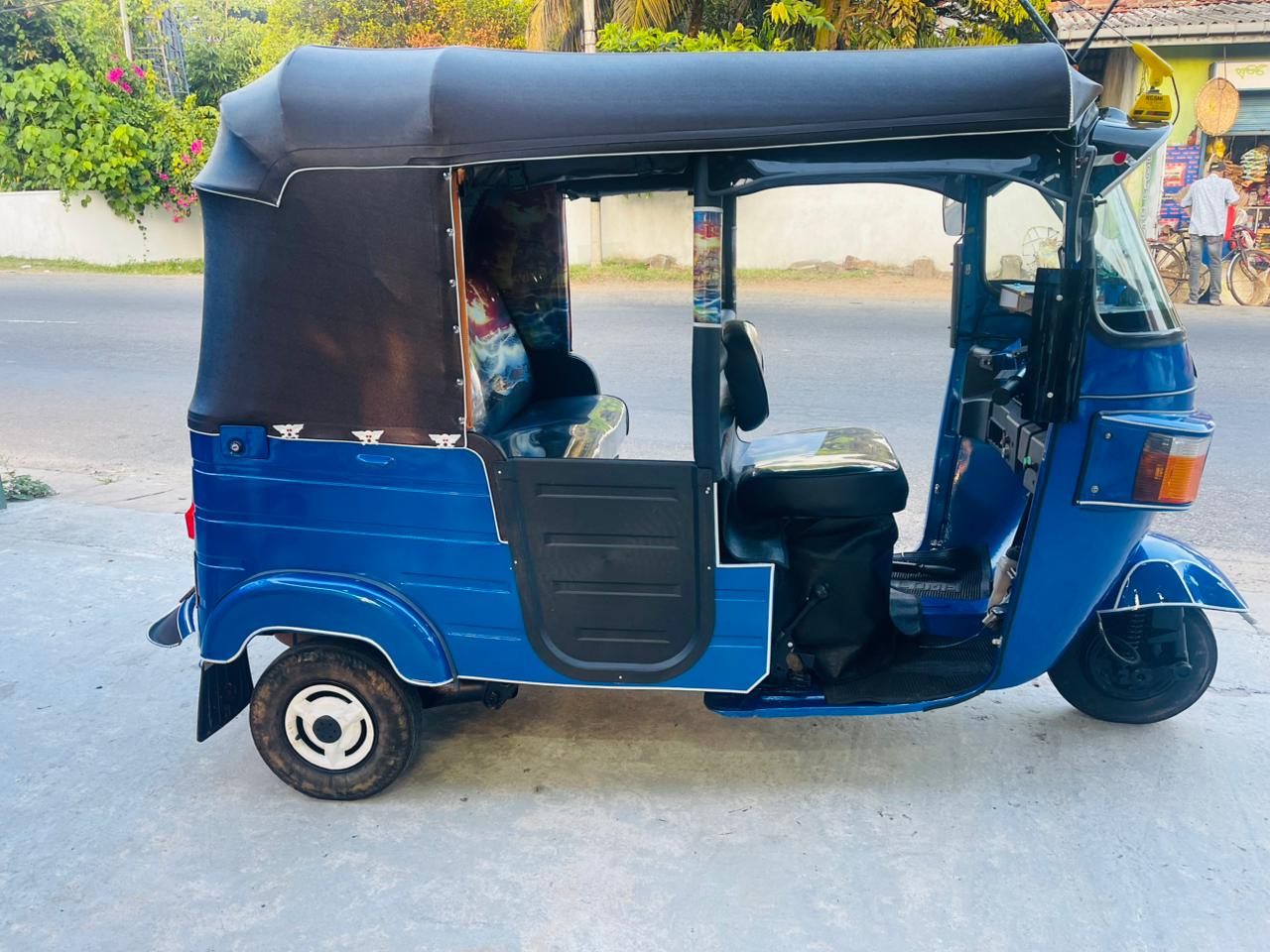 Bajaj Three Wheel 2013 - பயன்படுத்தப்பட்டது முச்சக்கர வண்டி sale in Sri Lanka - patpat.lk