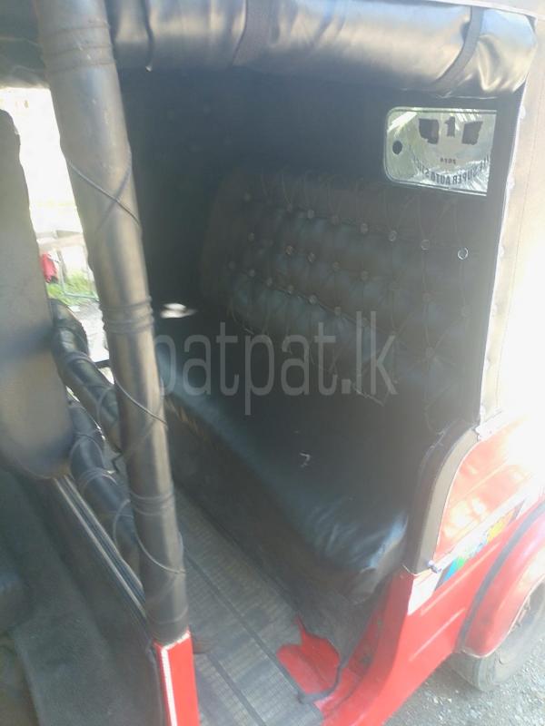 Bajaj 2 stroke 2005 - Used Three wheeler sale in Sri Lanka - patpat.lk