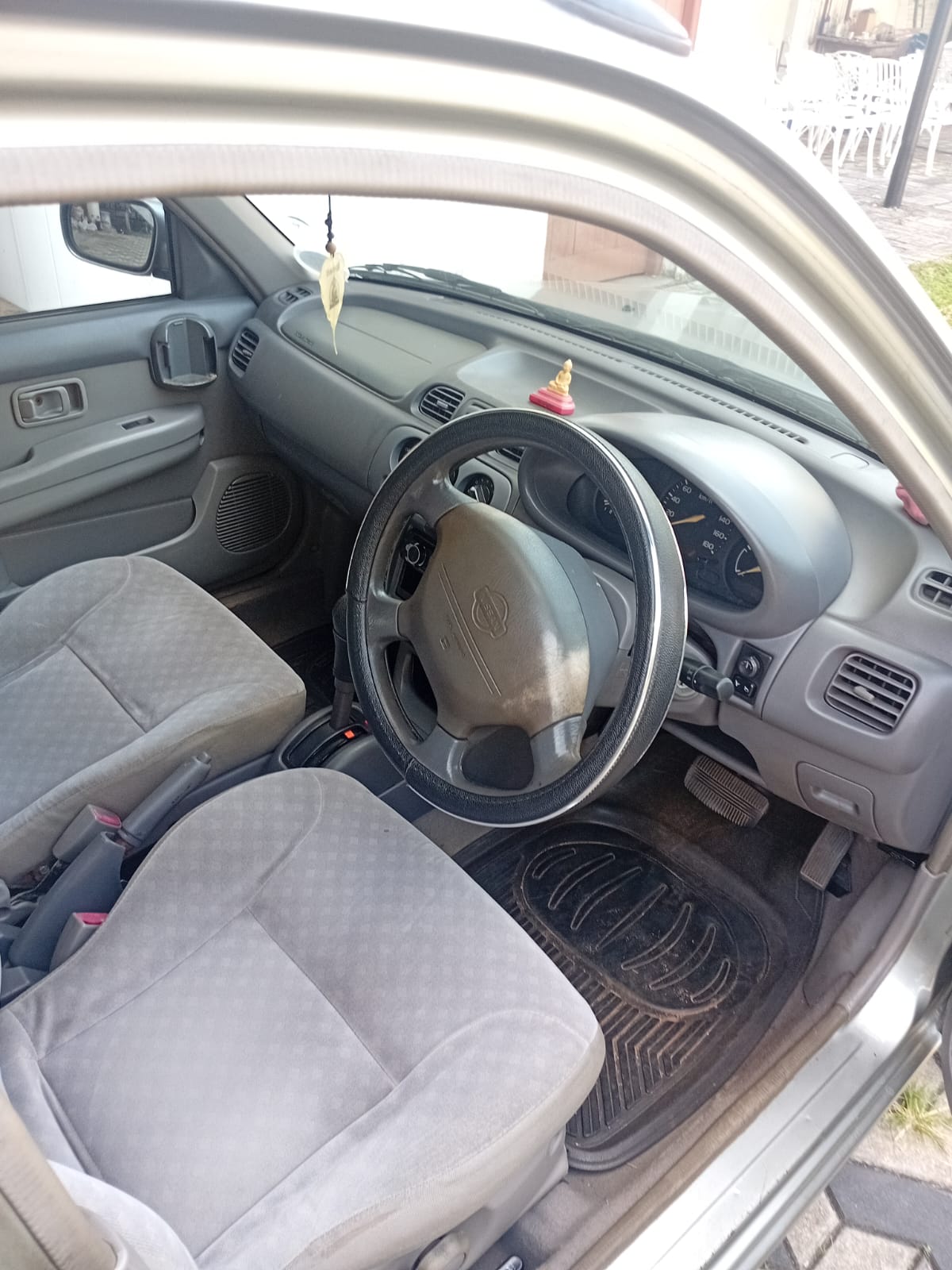 Nissan March 2001 - Used Car sale in Sri Lanka - patpat.lk