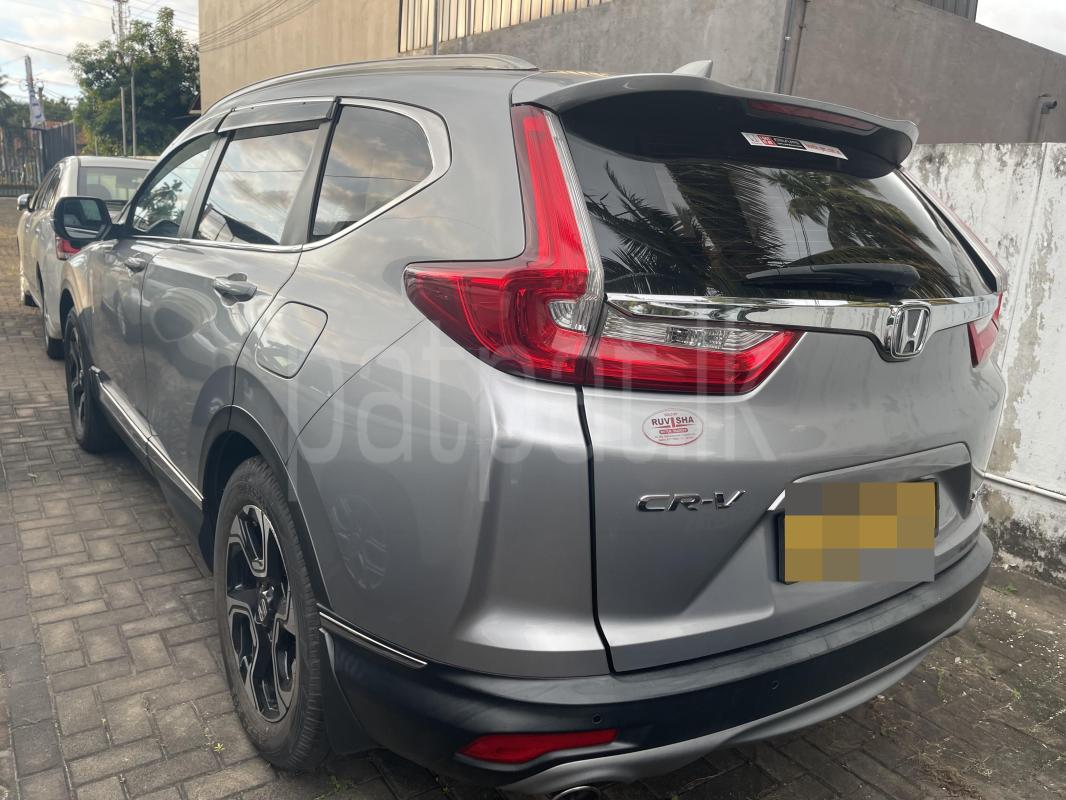 Honda CR V 2018 - භාවිතා කරන ලද SUV රථය sale in Sri Lanka - patpat.lk