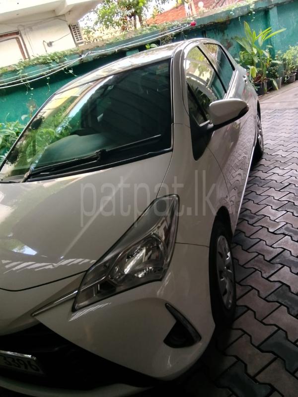 Toyota Vitz 2018 - பயன்படுத்தப்பட்டது கார் sale in Sri Lanka - patpat.lk