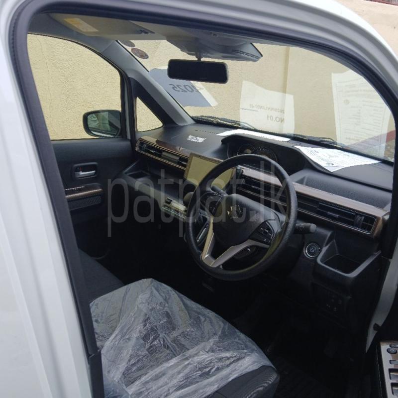 Advertisement image 6