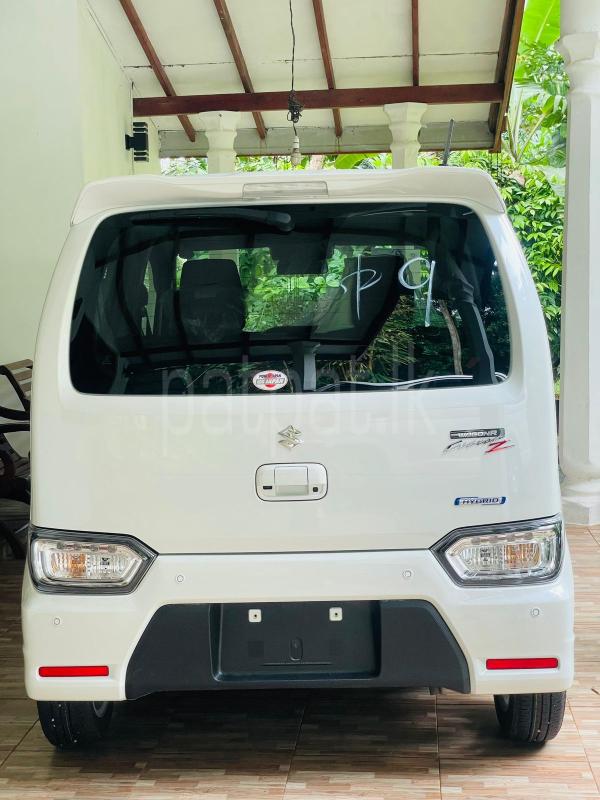 Advertisement image 6