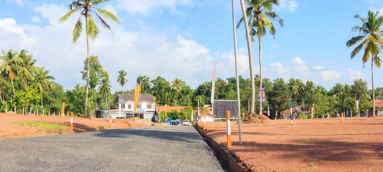 Residential Land for Sale in Divulapitiya
