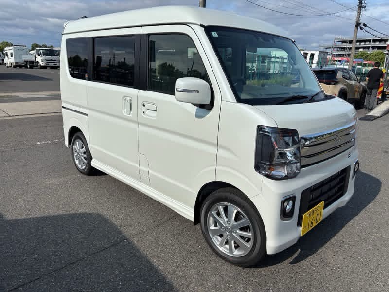 Suzuki Every 2025 ads-image-1