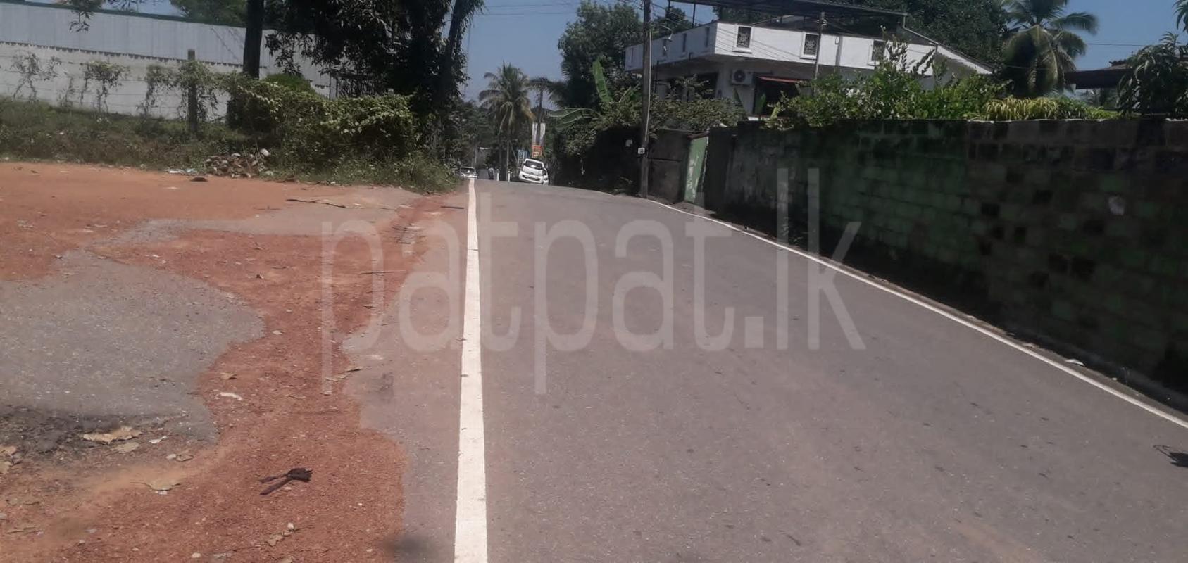 Commercial Land for Sale in Malabe