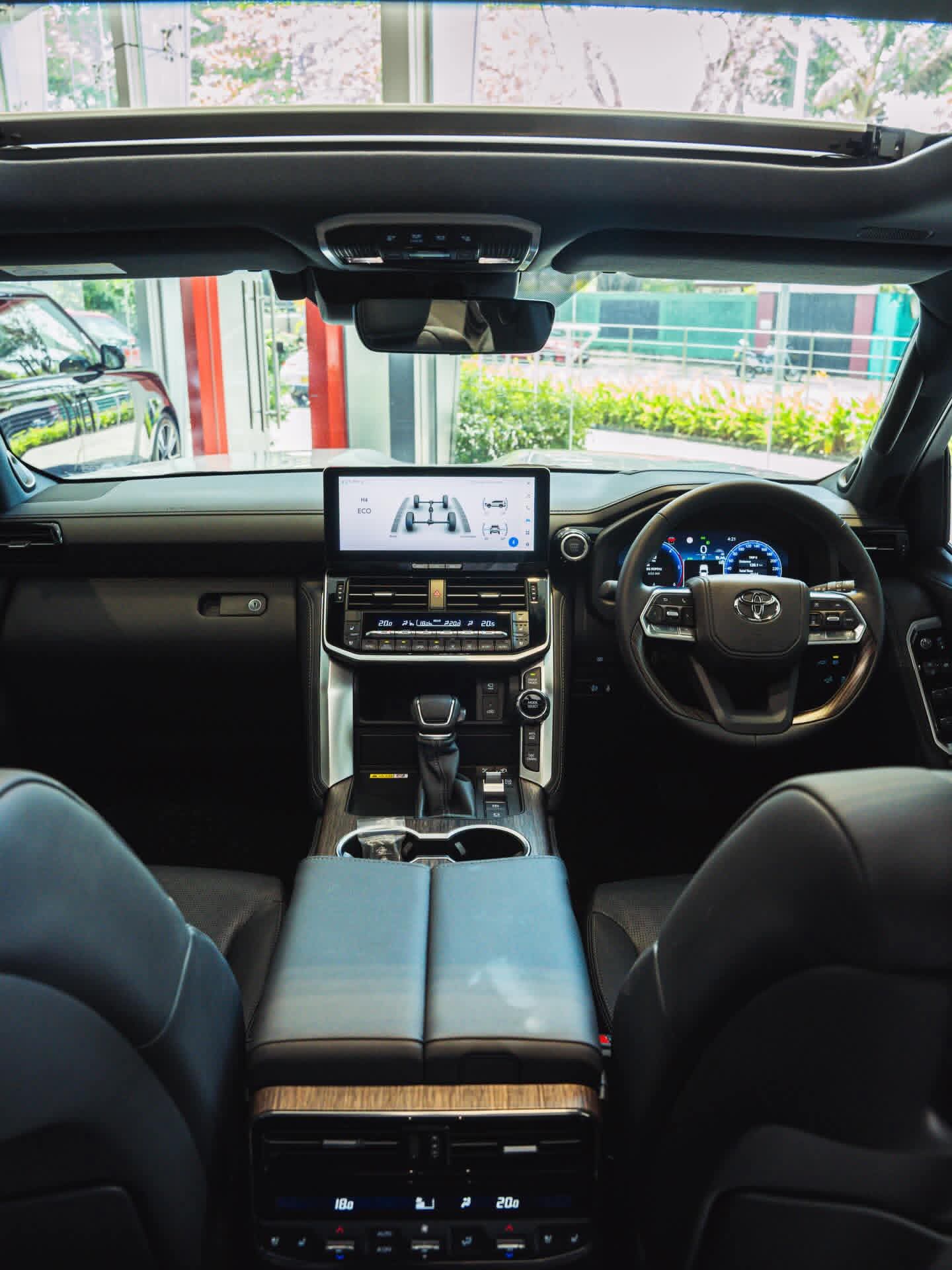 Toyota Land Cruiser 2025 - Brand New SUV sale in Sri Lanka - patpat.lk