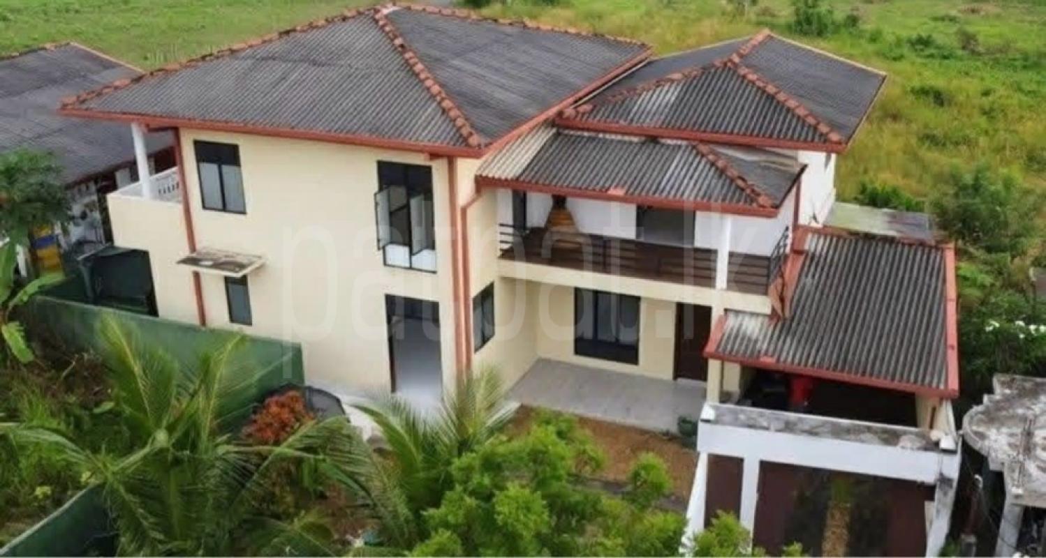 House for Sale in Kahathuduwa