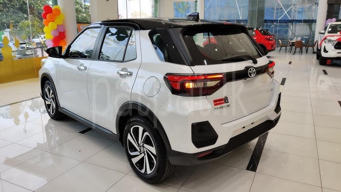 Advertisement image 4