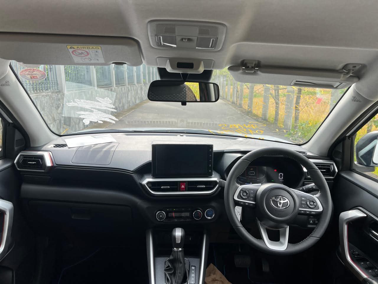 Toyota Raize 2025 - சான்றளிக்கப்பட்டது SUV sale in Sri Lanka - patpat.lk