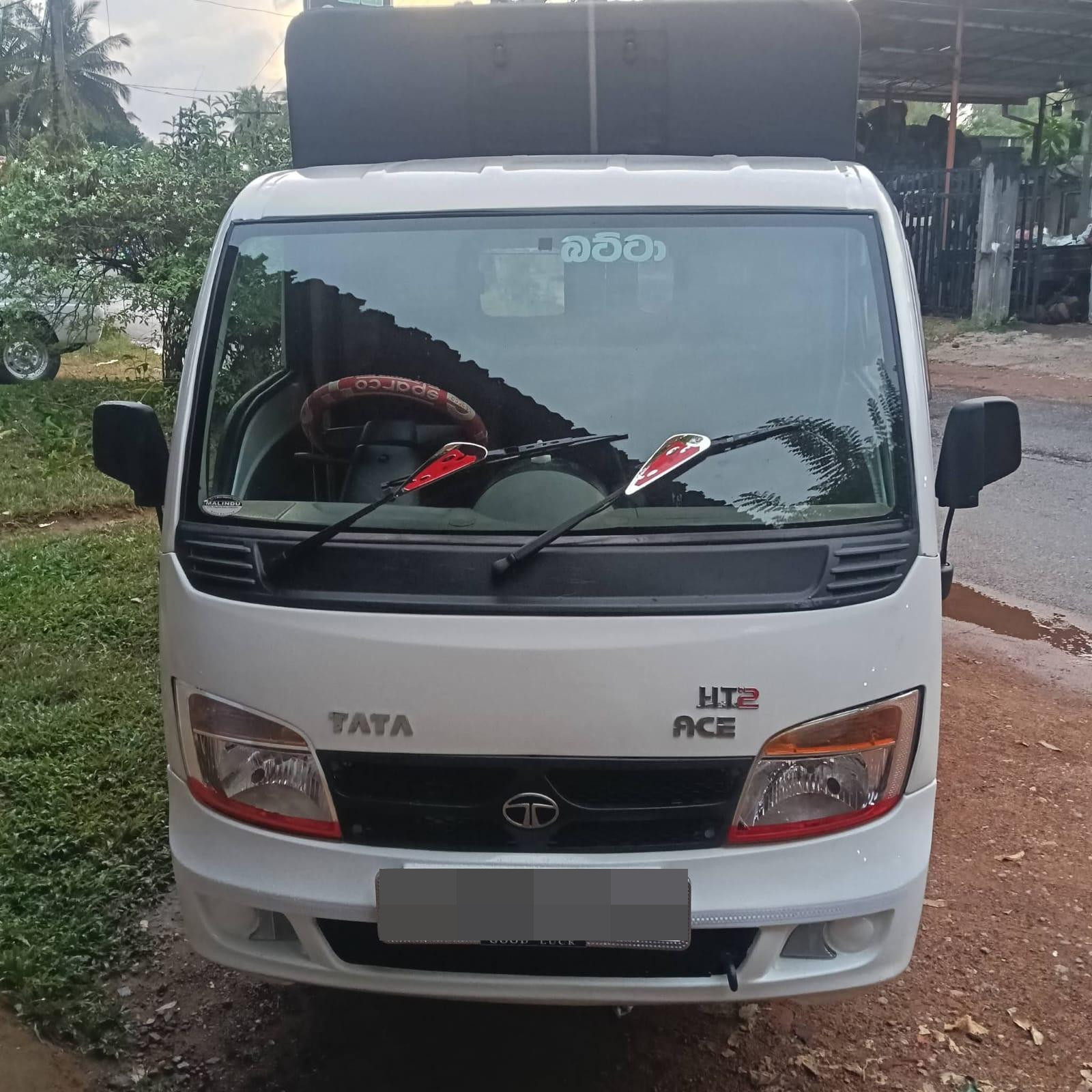 Tata EX 2 2016 ads-image-1