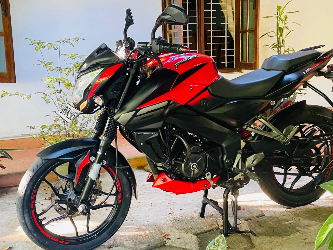 Bajaj Pulsar 2017 - Used Bike sale in Sri Lanka - patpat.lk