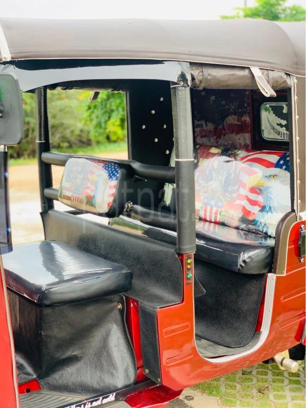 Advertisement image 6