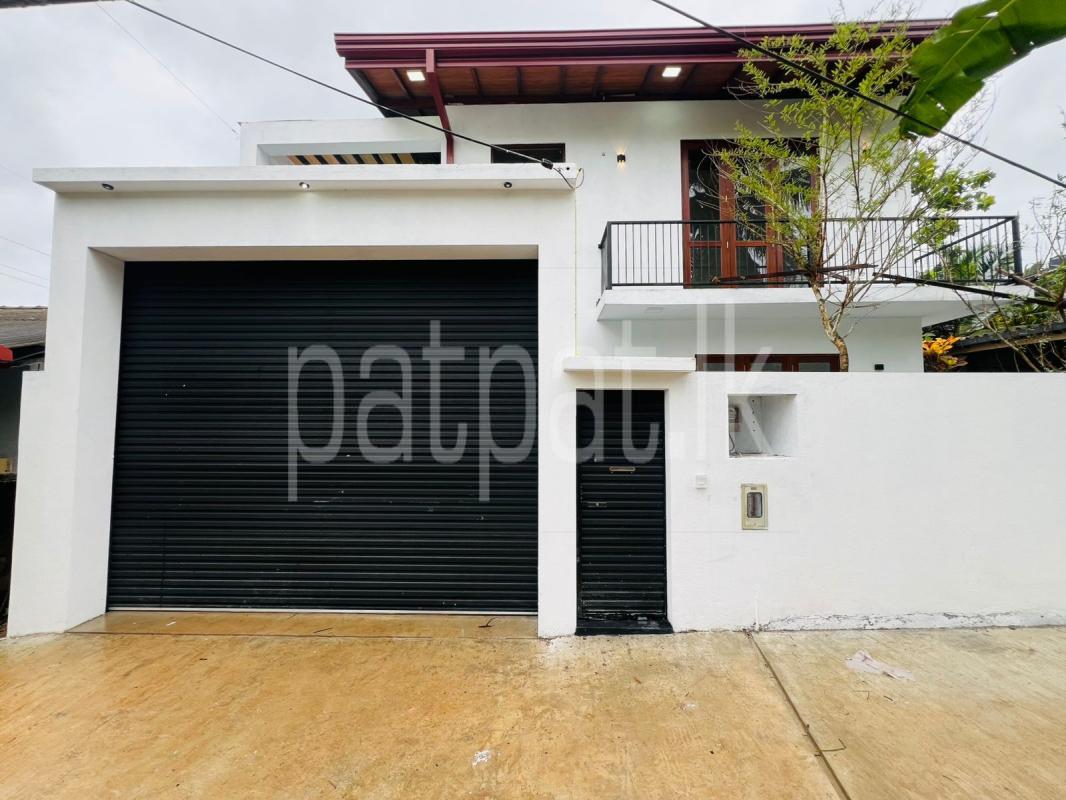 Advertisement image 1