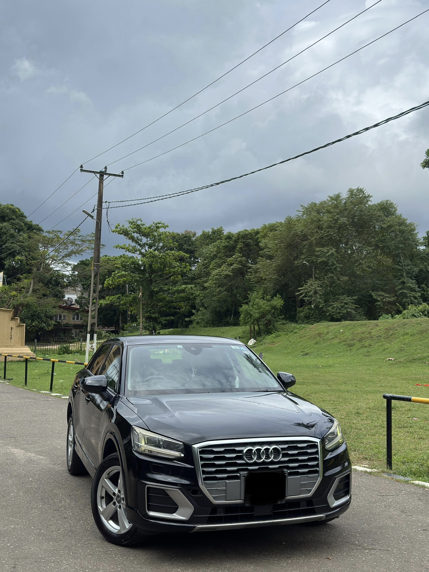 Audi Q2 2017 ads-image-1