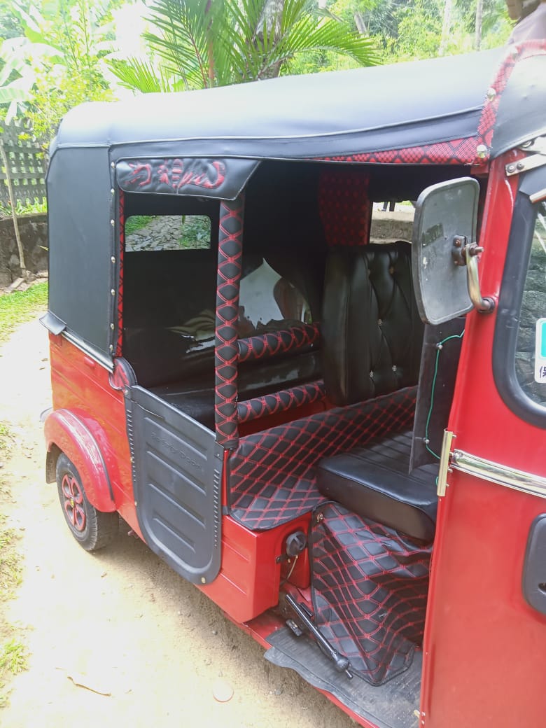 Bajaj Three Wheel 2016 - Used Three wheeler sale in Sri Lanka - patpat.lk