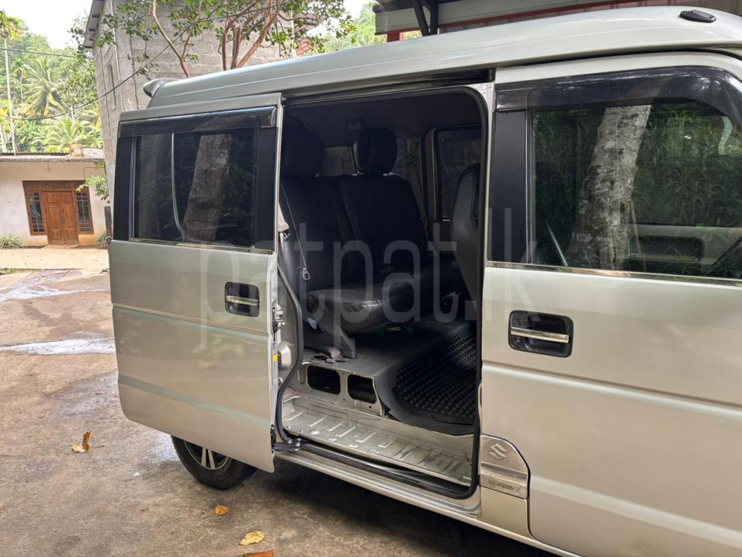 Advertisement image 3