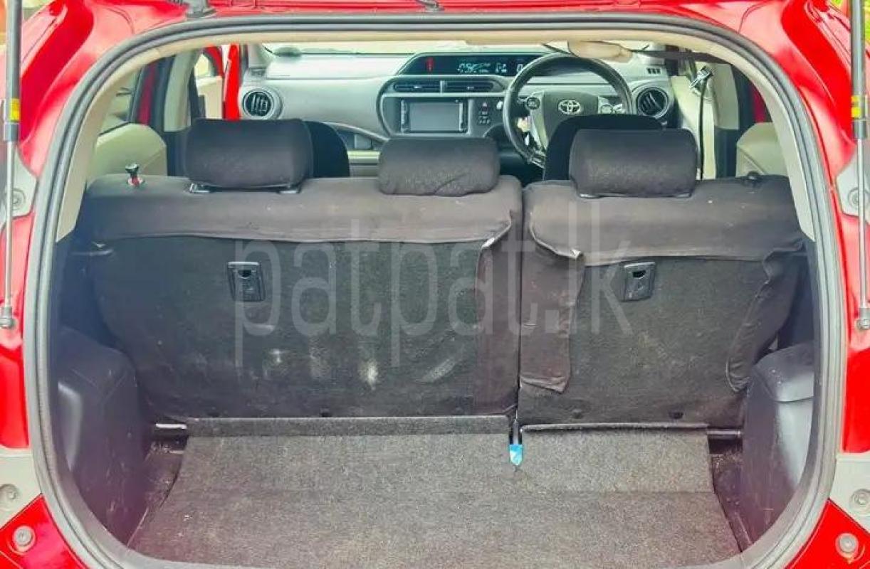 Toyota Aqua 2013 - பயன்படுத்தப்பட்டது கார் sale in Sri Lanka - patpat.lk