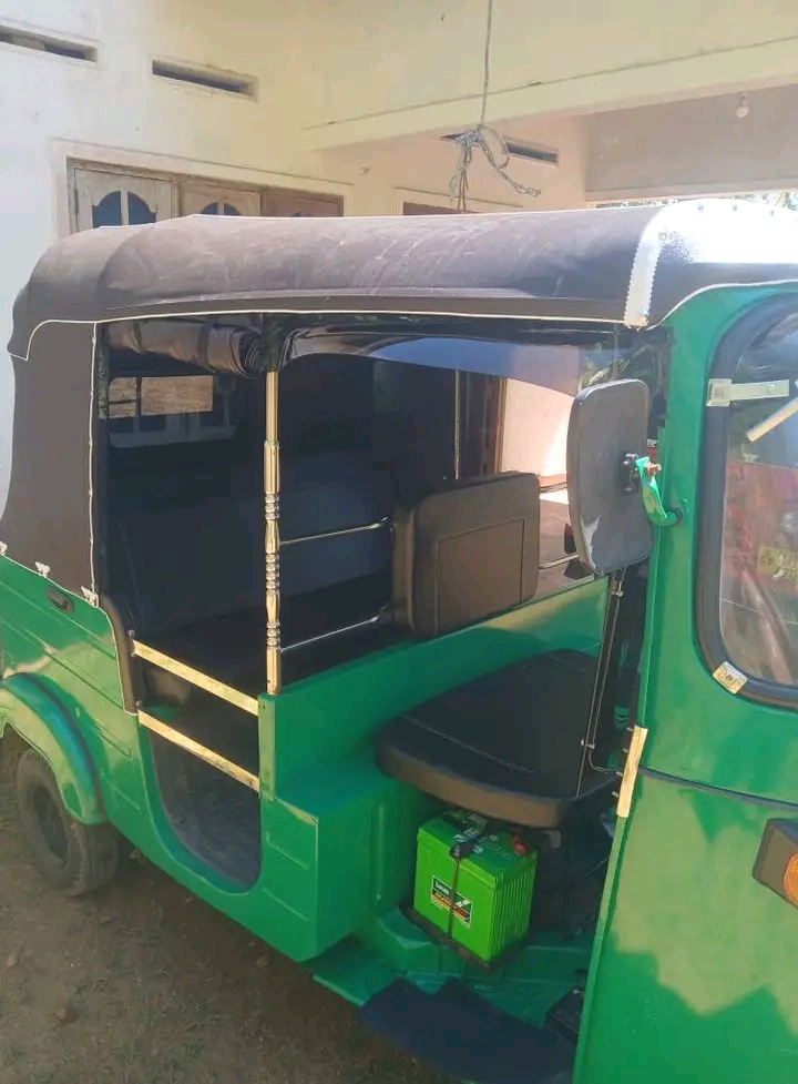 Bajaj Three Wheel 2007 - Used Three wheeler sale in Sri Lanka - patpat.lk