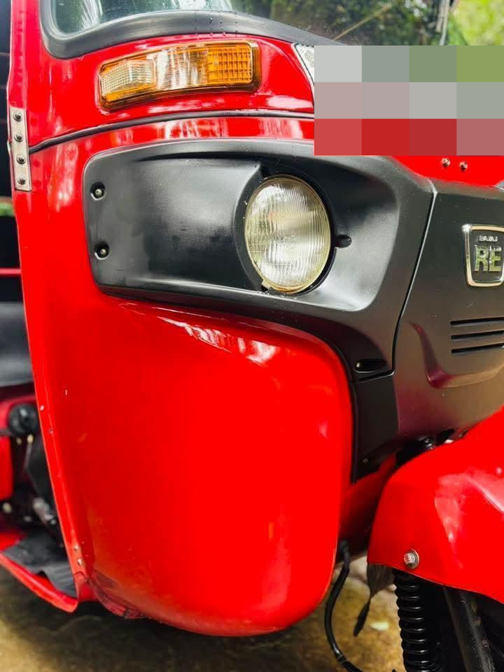 Bajaj Three Wheel 2016 - பயன்படுத்தப்பட்டது முச்சக்கர வண்டி sale in Sri Lanka - patpat.lk