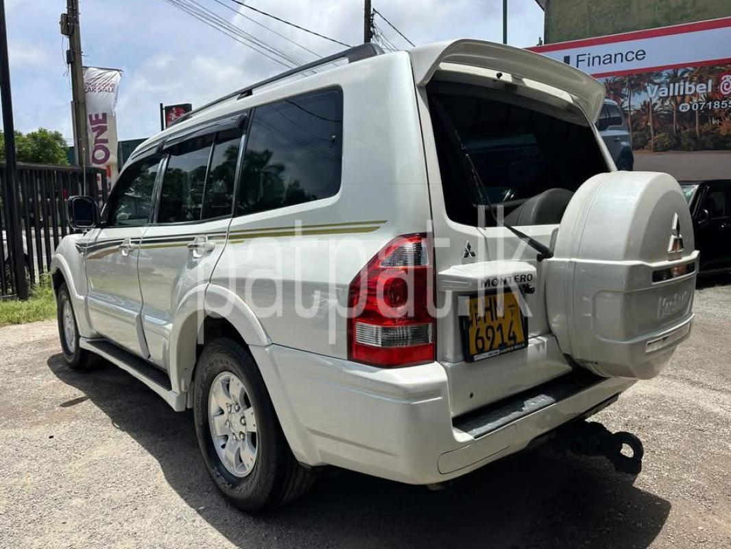 Advertisement image 5