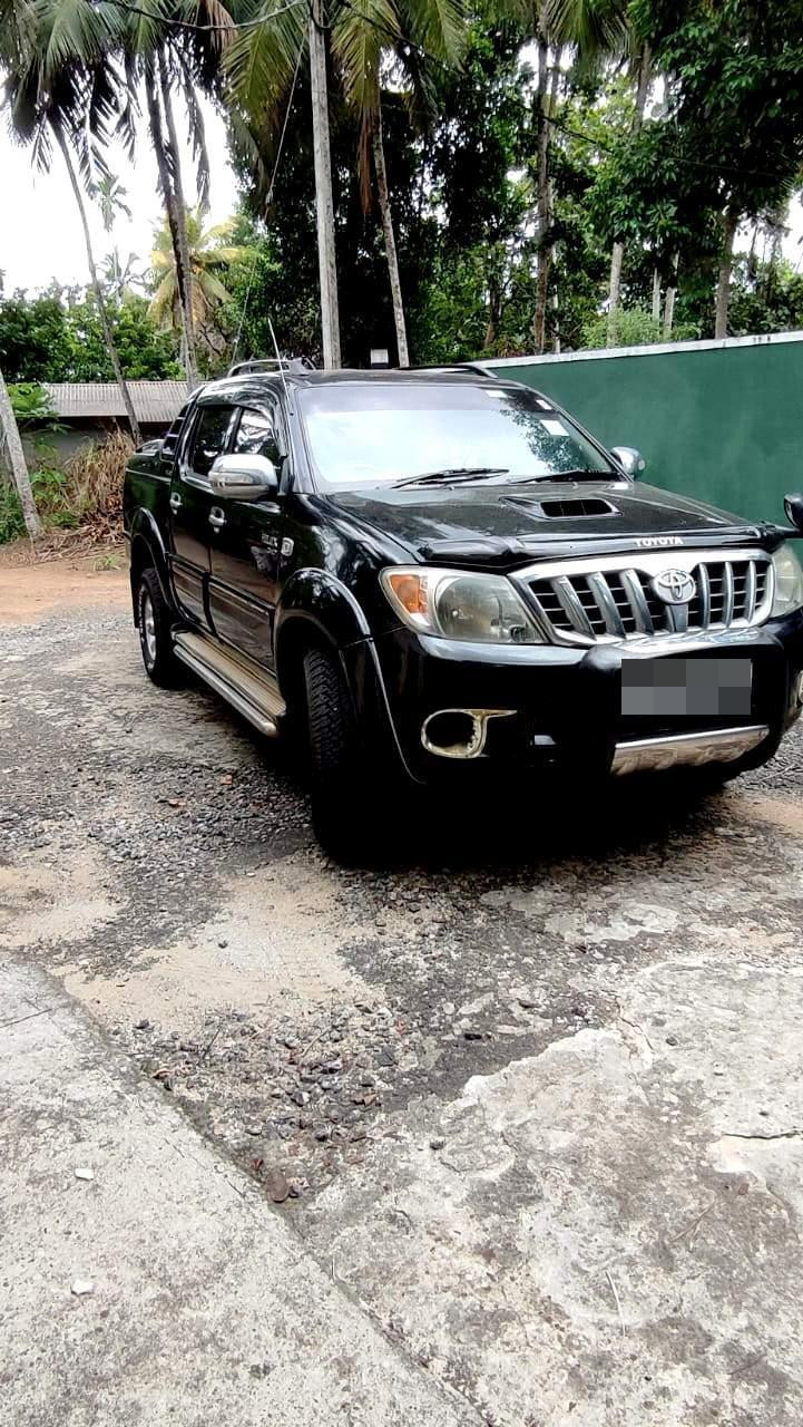 Toyota Hilux 2012 - Used Pick-up  sale in Sri Lanka - patpat.lk