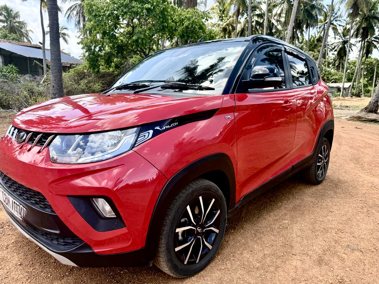 Mahindra KUV 2024 - பயன்படுத்தப்பட்டது SUV sale in Sri Lanka - patpat.lk