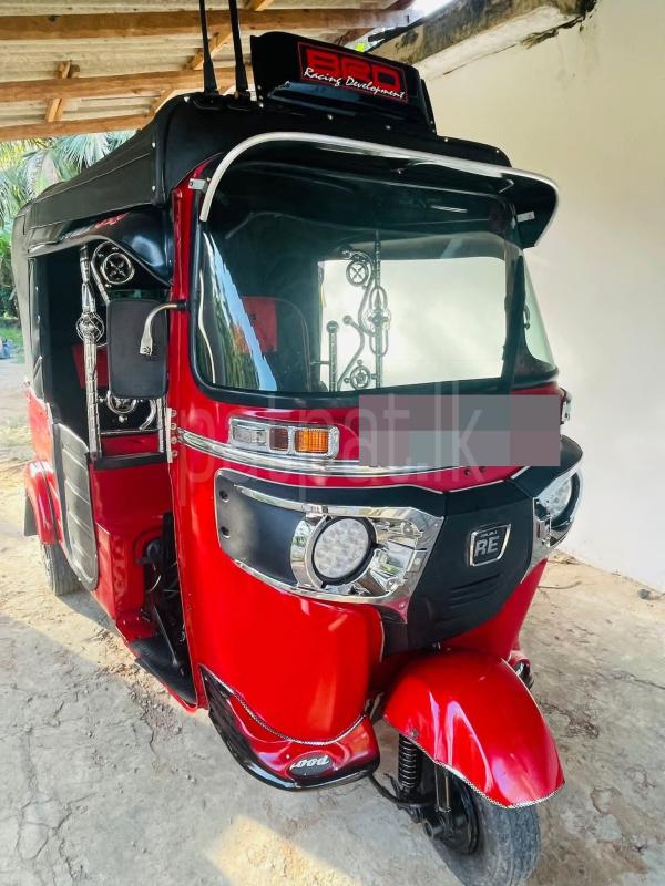 Bajaj Three Wheel 2015 - மறுசீரமைக்கப்பட்டது முச்சக்கர வண்டி sale in Sri Lanka - patpat.lk