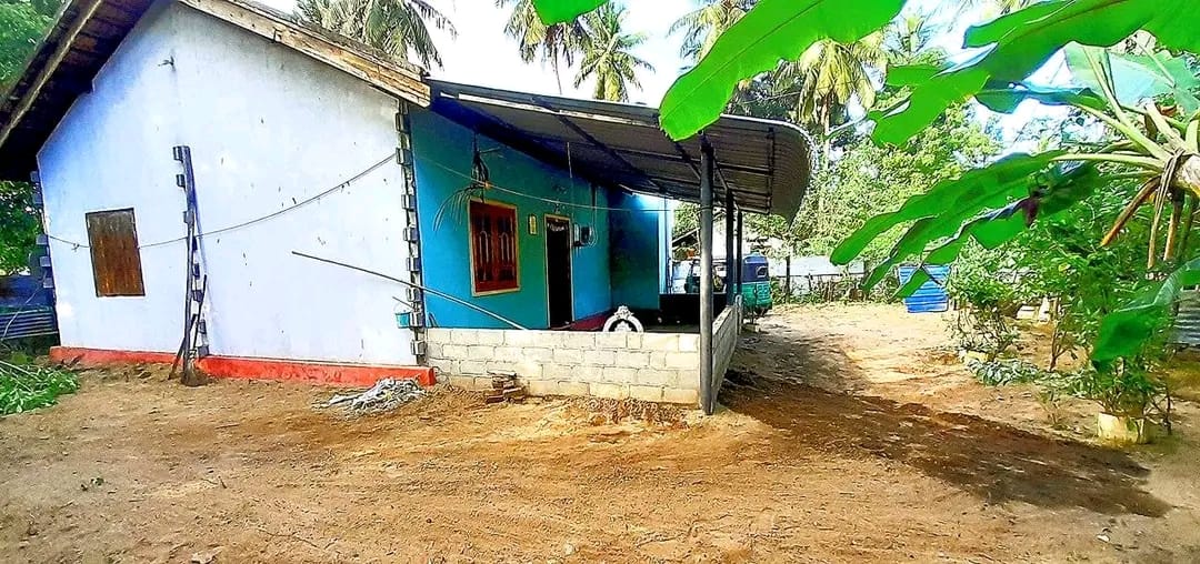 House for Sale in Oddamavadi