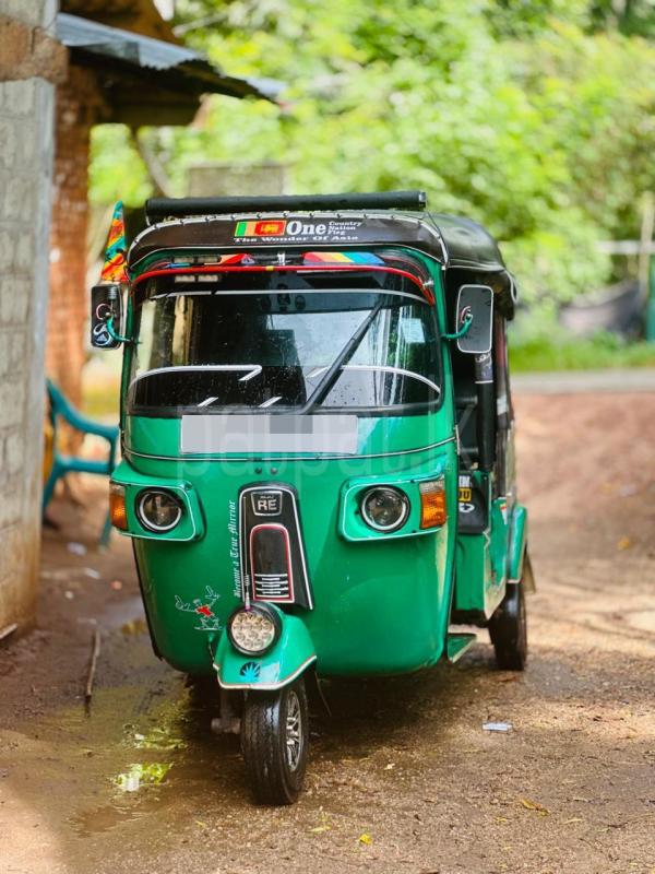 Bajaj Three Wheel 2013 - பயன்படுத்தப்பட்டது முச்சக்கர வண்டி sale in Sri Lanka - patpat.lk