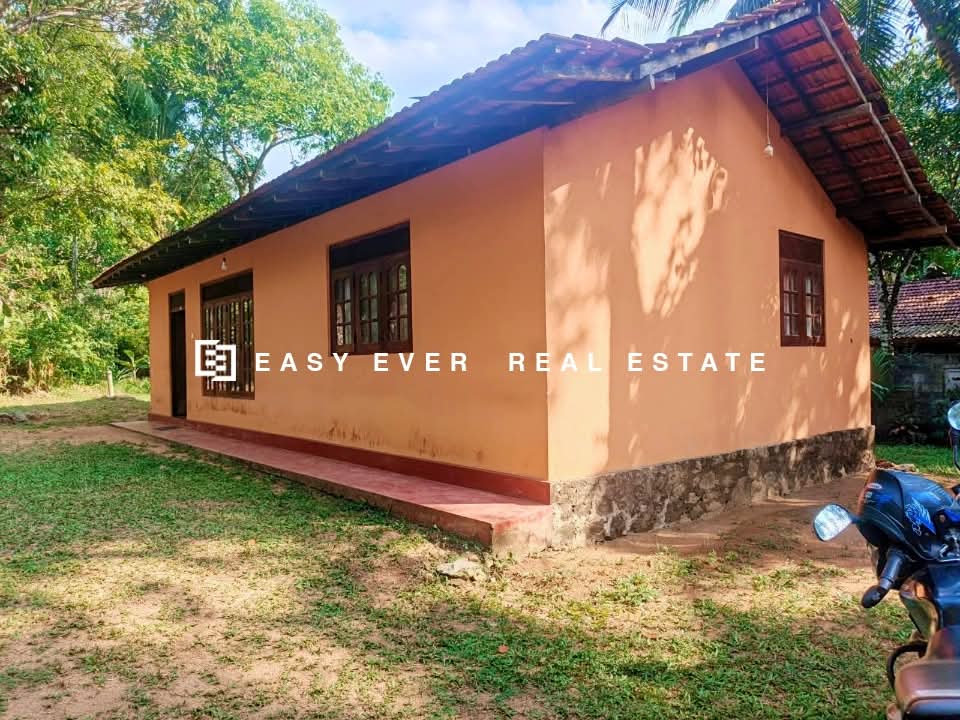 House for Sale in Nittambuwa
