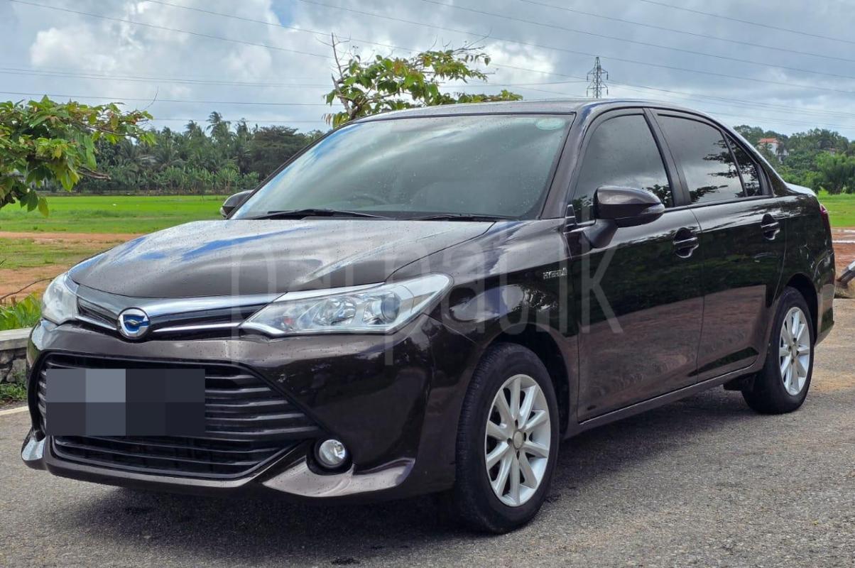 Toyota Axio 2016 - Used Car sale in Sri Lanka - patpat.lk