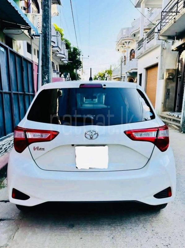 Toyota Vitz 2018 - பயன்படுத்தப்பட்டது கார் sale in Sri Lanka - patpat.lk