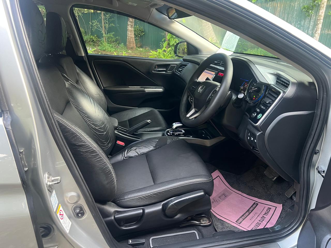 Honda Grace 2015 - Used Car sale in Sri Lanka - patpat.lk