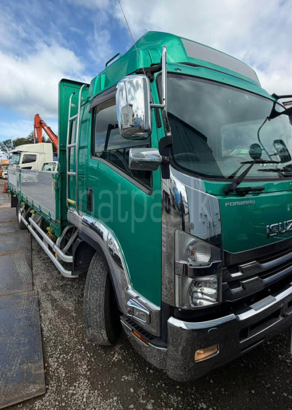 Isuzu Forward 2017 - අලුත් ට්‍රක් රථය sale in Sri Lanka - patpat.lk