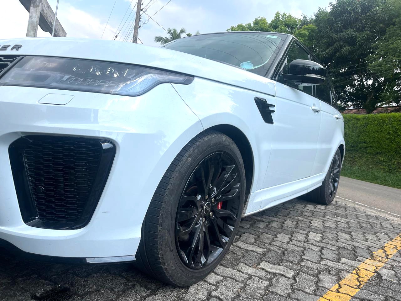 Land Rover Range Rover 2016 - பயன்படுத்தப்பட்டது SUV sale in Sri Lanka - patpat.lk