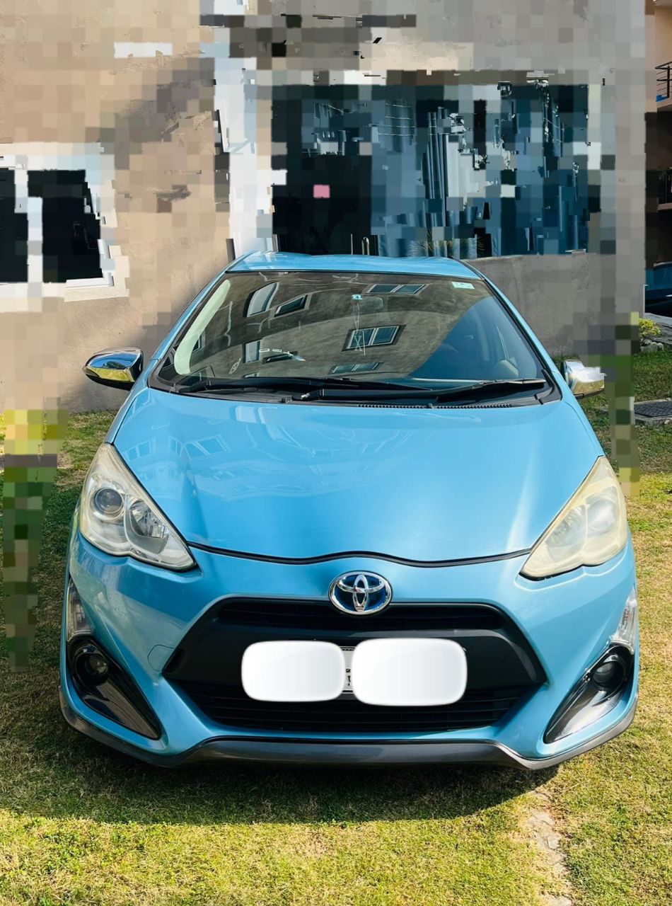 Toyota Aqua 2012 ads-image-1