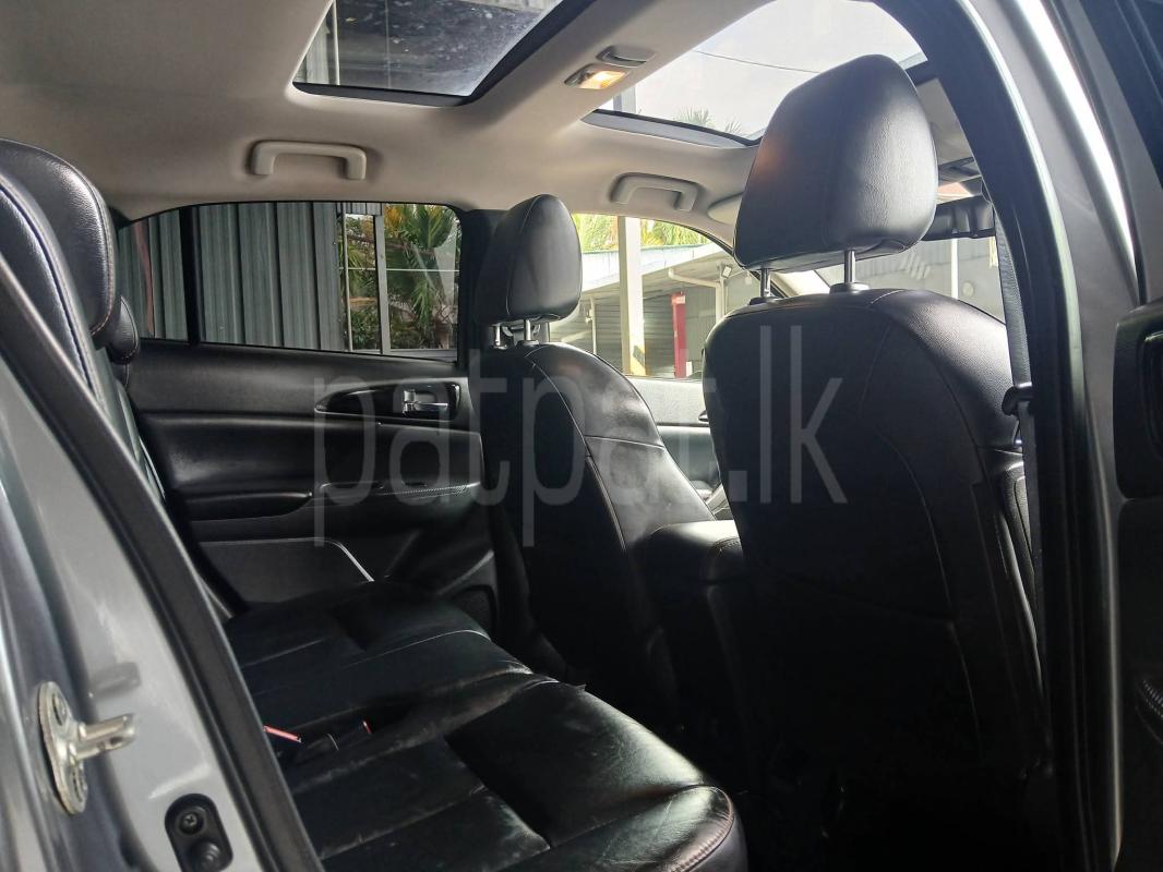 Mitsubishi Eclipse Cross 2018 - Used SUV sale in Sri Lanka - patpat.lk