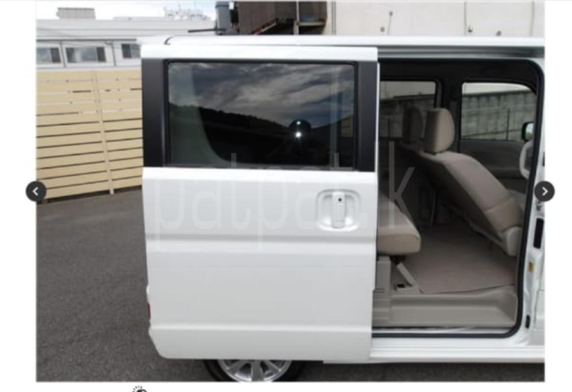 Advertisement image 4