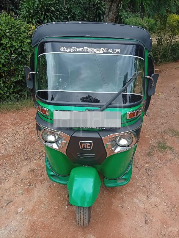 Bajaj 4 stroke 2016 - Used Three wheeler sale in Sri Lanka - patpat.lk