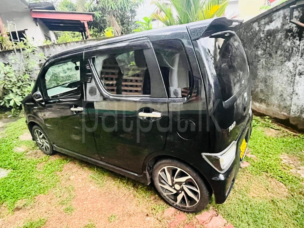 Suzuki Wagon R 2023 - Used Car sale in Sri Lanka - patpat.lk