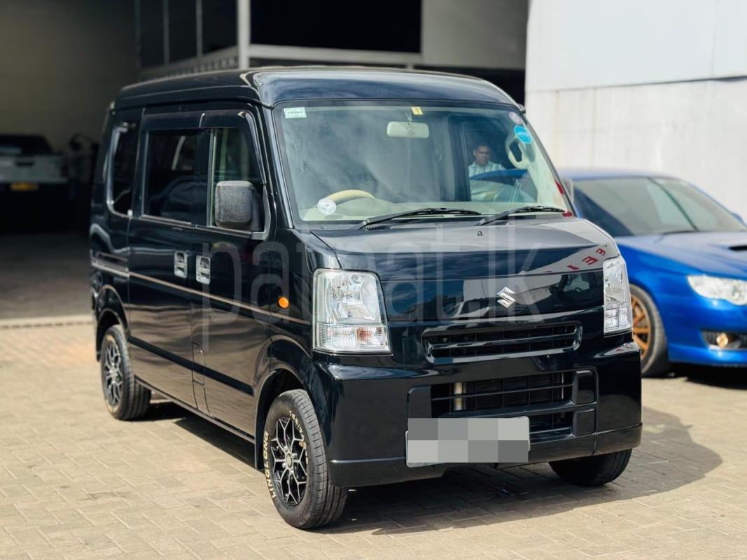 Advertisement image 6