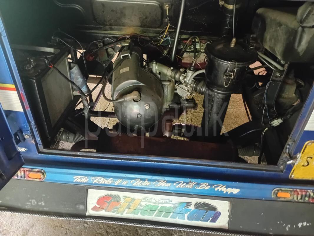 Bajaj Three Wheel 2006 - பயன்படுத்தப்பட்டது முச்சக்கர வண்டி sale in Sri Lanka - patpat.lk
