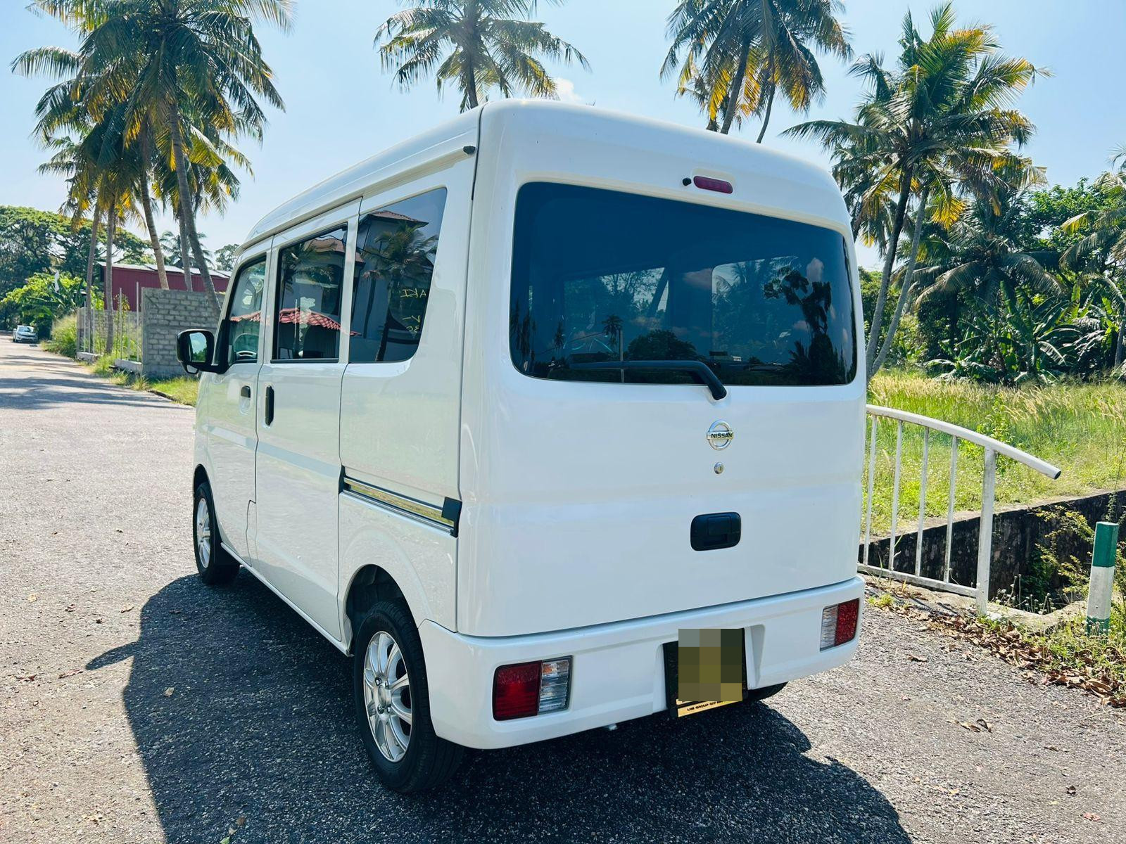 Nissan Clipper 2023 - භාවිතා කරන ලද වෑන් රථය sale in Sri Lanka - patpat.lk