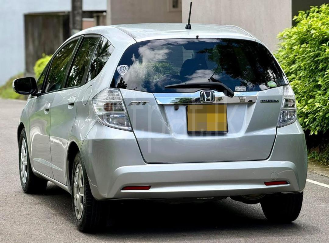 Honda Fit 2011 - பயன்படுத்தப்பட்டது கார் sale in Sri Lanka - patpat.lk