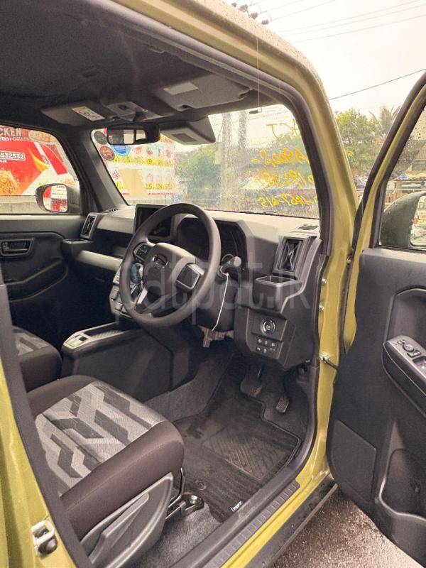 Advertisement image 6