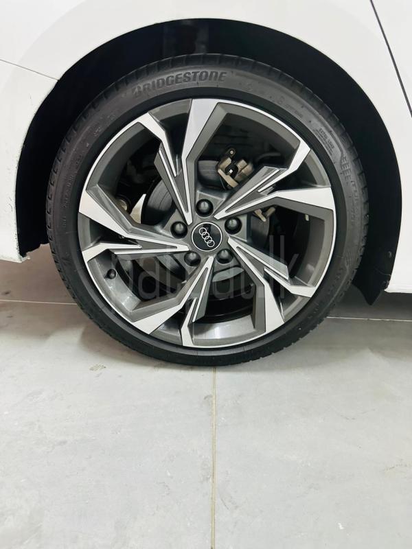 Advertisement image 6