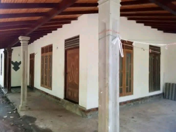 House for Sale in Veyangoda