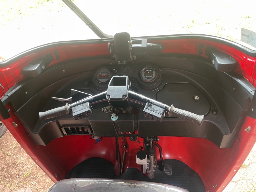 Bajaj Three Wheel 2018 - භාවිතා කරන ලද ත්‍රිරෝද රථය sale in Sri Lanka - patpat.lk