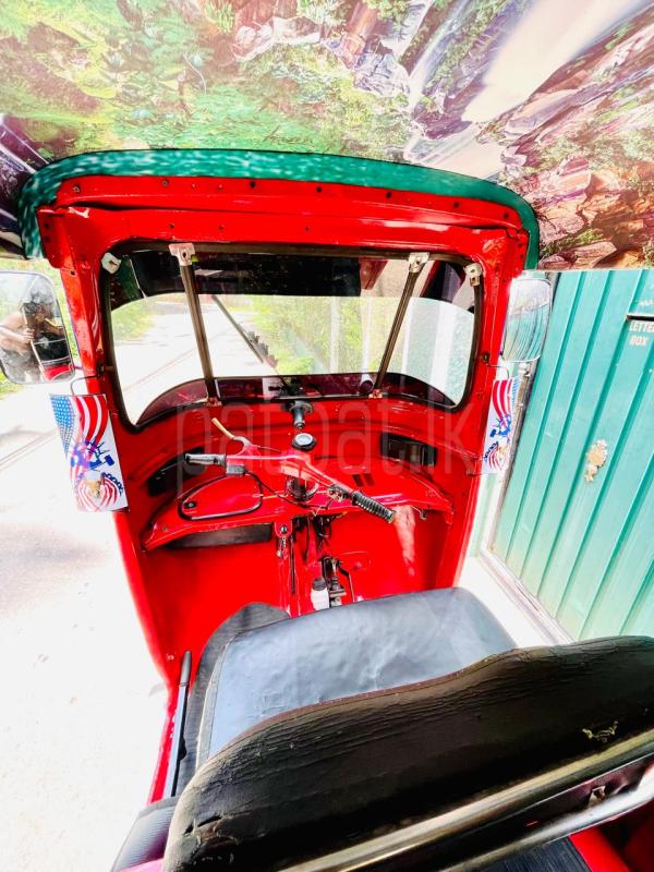 Bajaj Three Wheel 2003 - භාවිතා කරන ලද ත්‍රිරෝද රථය sale in Sri Lanka - patpat.lk